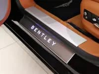 Flying Spur 2022 4.0T V8 Standard Edition — миниатюра 27