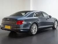 Flying Spur 2020 6.0T W12 Standard Edition — миниатюра 6