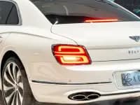 Flying Spur 2022 4.0T V8 Standard Edition — миниатюра 16
