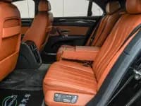 2014 Flying Spur 4.0T V8 Standard Edition — миниатюра 8
