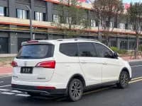 Baojun 730 2017 1.5T Manual Fashion 7-Seater National V Emission Standard — миниатюра 9