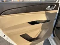 Baojun 730 2019 1.5L Manual Fashion 7-Seater National VI Emission Standard — миниатюра 17