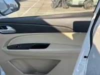 Baojun 730 2019 1.5L Manual Fashion 7-Seater National VI Emission Standard — миниатюра 21