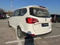 Baojun 730 2019 1.5L Manual Fashion 7-Seater National VI Emission Standard — миниатюра 5