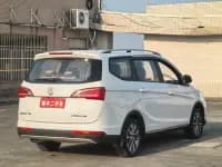 Baojun 730 2017 1.5T Manual Fashion 7-Seater National V Emission Standard — миниатюра 15
