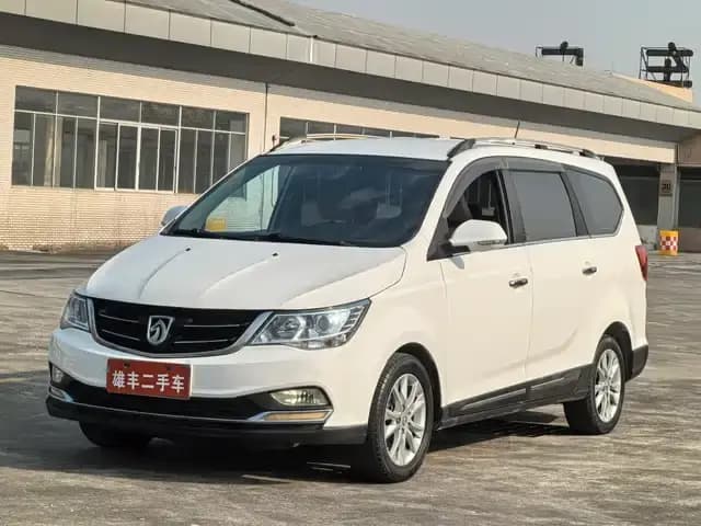 Baojun 730 2016 1.5L Manual Comfort 7-Seater National V Emission Standard