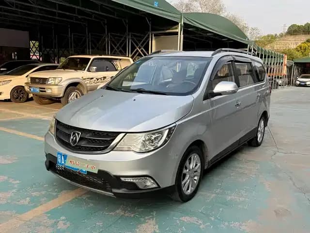 Baojun 730 2014 1.5L Manual Comfort 7-Seater
