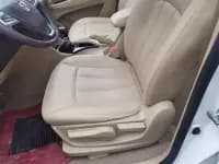 Baojun 730 2016 1.5L Manual Comfort 7-Seater National V Emission Standard — миниатюра 9