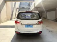 Baojun 730 2016 1.8L Manual Deluxe 7-Seater — миниатюра 9