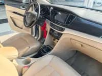 Baojun 730 2016 1.5L Manual Deluxe 7-Seater — миниатюра 11