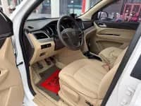 Baojun 730 2021 1.5L Manual Fashion 7-Seater — миниатюра 4