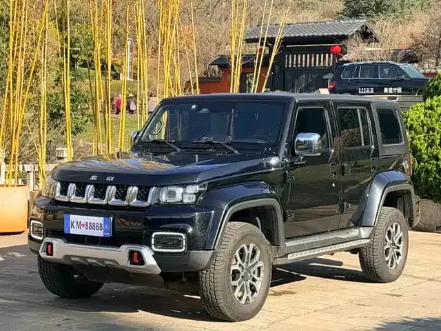 Beijing BJ40 2020 2.0T Automatic 4WD City Hunter Edition (Hero Model)