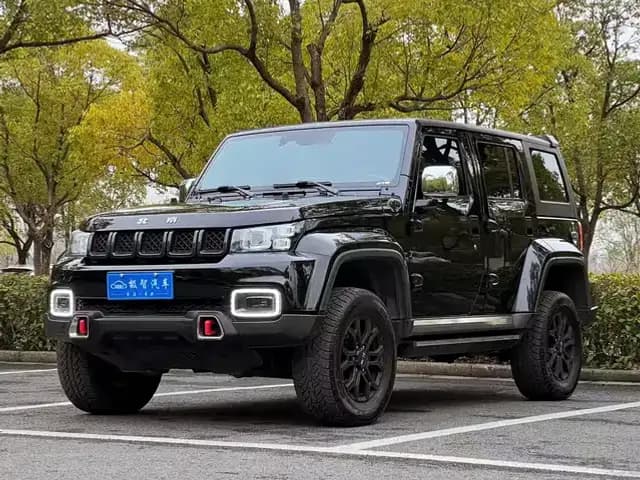 Beijing BJ40 2023 2.0T Automatic 4WD City Hunter Edition (Hero Model)