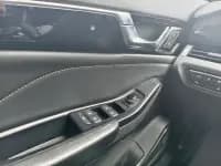 Bestune B70 2022 Model, Third Generation, 2.0T Automatic Enjoyment Edition — миниатюра 12