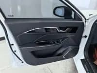 Bestune B70 2022 Model, Third Generation, 1.5T Automatic Enjoyment Edition — миниатюра 7