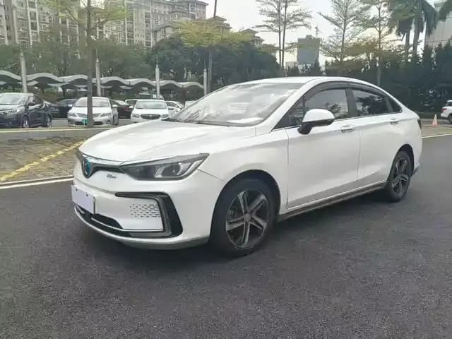 Beijing EU5 2018 R500 Smart Wind Edition