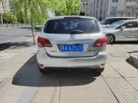 Beijing Automotive E-Series 2012 Hatchback 1.5L Automatic Comfort Edition — миниатюра 4