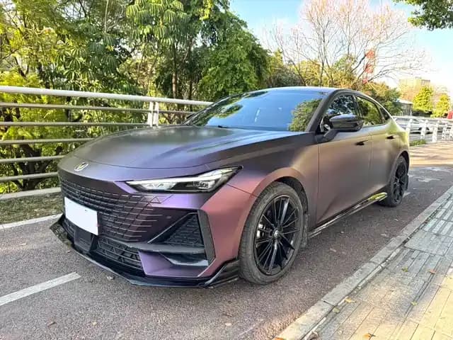 Changan UNI-V 2022 1.5T Sport Edition