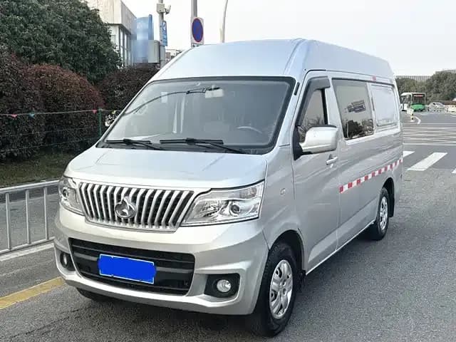 Changan Ruixing M80 2019 Model 1.5L Comfort 4-Seat Single Oven Air Conditioning National VI High Roof Double Door DAM15KR