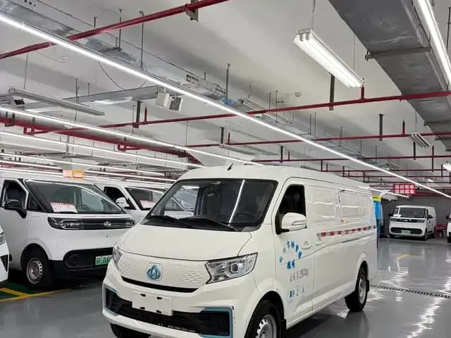 Crossstar V7 EV 2023 Model, 250km/h, High-Spec 2-Seater with Double Doors