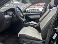 2025 Volkswagen Passat 330TSI DSG Luxury Edition — миниатюра 8