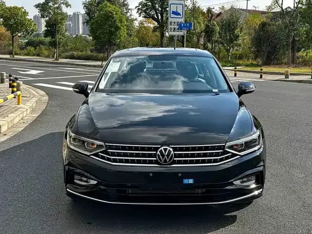 2025 Volkswagen Passat 280TSI DSG Comfort Edition