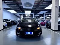 Volkswagen Magotan 2023 2 Millionth Unit Commemorative Edition 330TSI DSG Leading Model — миниатюра 2