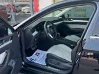 2024 Volkswagen Magotan 330TSI DSG Luxury Edition (2 Million Units Limited Edition) — миниатюра 4