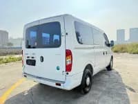 Xintu V80 2023 2.0T PLUS Manual City Edition Short Wheelbase Ultra-Low Roof 5/6 Seats — миниатюра 6