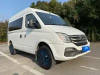 Xintu V80 2019 2.0T Plus 6-speed manual transmission, Aoyuntong short wheelbase, mid-roof, 5/6 seats. — миниатюра 3