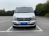 Xintu V80 2018 2.5T 6-speed manual elite version, short wheelbase, mid-roof, 5-6 seats — миниатюра 2