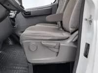 Xintu V80 2018 2.5T 6-speed manual van, short wheelbase, mid-roof, 2/3 seat — миниатюра 20