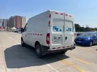 Xintu V80 2020 2.5T Manual Classic City Delivery King Short Wheelbase Mid-Roof 2/3 Seat — миниатюра 9