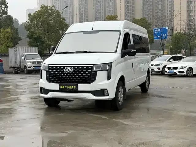 Xintu V80 2024 PRO Business Edition, 6MT, Long Wheelbase, Mid-Roof, 147Ps, 9 Seats, 3 Rows, Non-Commercial Use