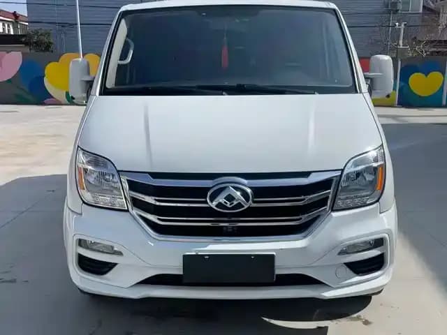 Xintu V80 2021 2.0T PLUS AMT City Edition Short Wheelbase Ultra-Low Roof 7/8/9 Seats