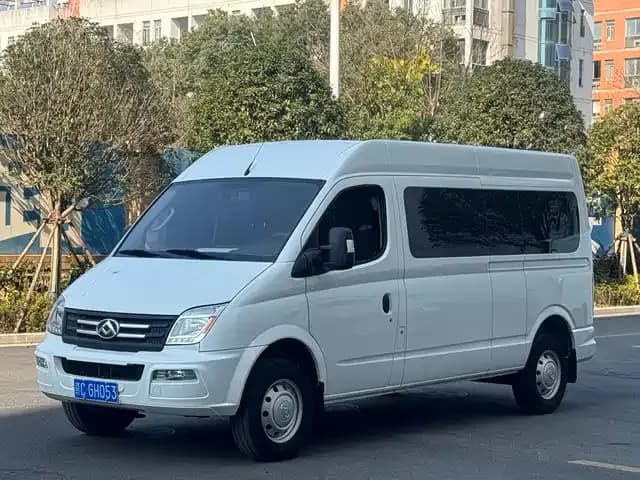 Xintu V80 2021 2.0T AMT Classic Aoyuntong 127PS Mid-wheelbase Mid-roof 6/7/8/9-seat