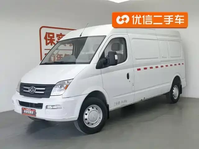 Xintu V80 2021 2.0T Manual Classic City Delivery King Long Wheelbase Mid-Roof 3-Seater