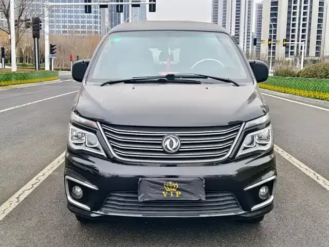 Lingzhi 2018 M5L 1.6L 9-seater Comfort Model