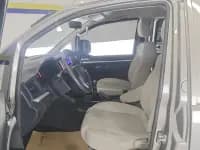 Lingzhi 2022 M5L 1.6L Practical 7-Seater — миниатюра 9