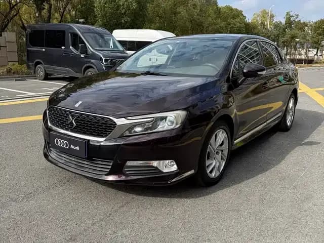 DS 5LS 2015 1.6T Fashion Edition THP160