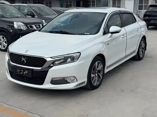 DS 5LS 2014 1.6T Elegant Edition THP160