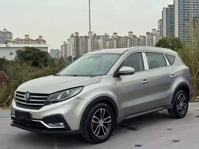 Fengguang 580 2017 1.5T CVT Luxury Edition