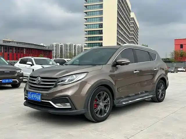 Fengguang 580 2017 1.5T CVT Smart Connect Edition