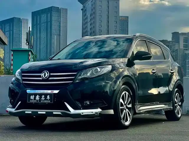 Fengguang 580 2017 1.5T CVT Luxury Edition