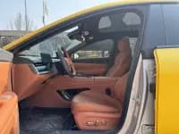 eπ007 2025 Pure Electric 565 AWD Max Navigator Edition — миниатюра 12