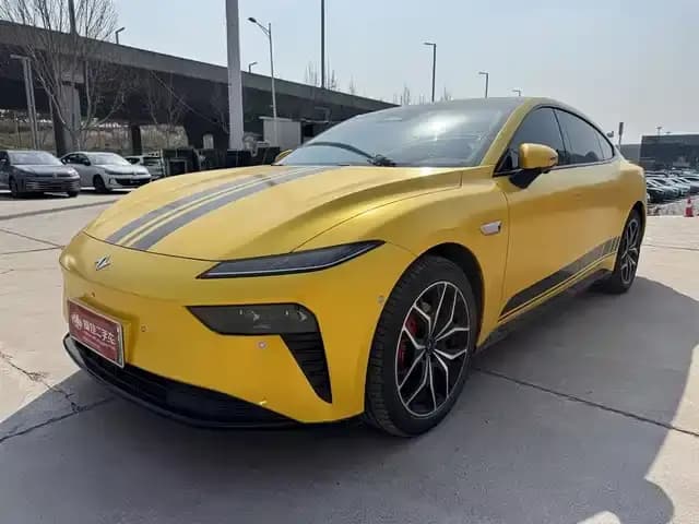 eπ007 2025 Pure Electric 565 AWD Max Navigator Edition