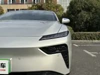 eπ007 2025 Pure Electric 565 AWD Max Navigator Edition — миниатюра 4