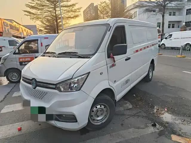 Yufeng EM26 2023 Standard Edition 41.472kWh Henan Lithium Power