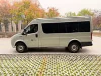 Yufeng 2021 2.5T V9 Logistics Van, Long Wheelbase, Medium Roof, 6-9 Seats, National V Emission Standard ZD25 — миниатюра 3