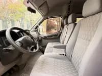 Yufeng 2021 2.5T V9 Logistics Van, Long Wheelbase, Medium Roof, 6-9 Seats, National V Emission Standard ZD25 — миниатюра 9